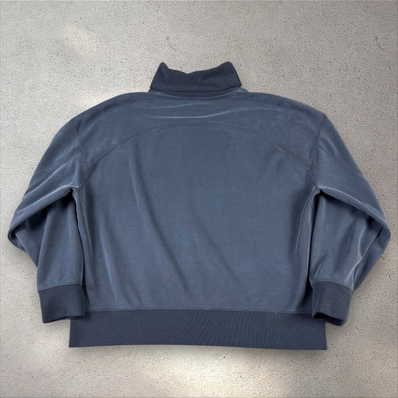 LULULEMON Softstreme Turtleneck Pullover Size 8 Gray Knit Oversized Athleisure - Picture 4 of 6
